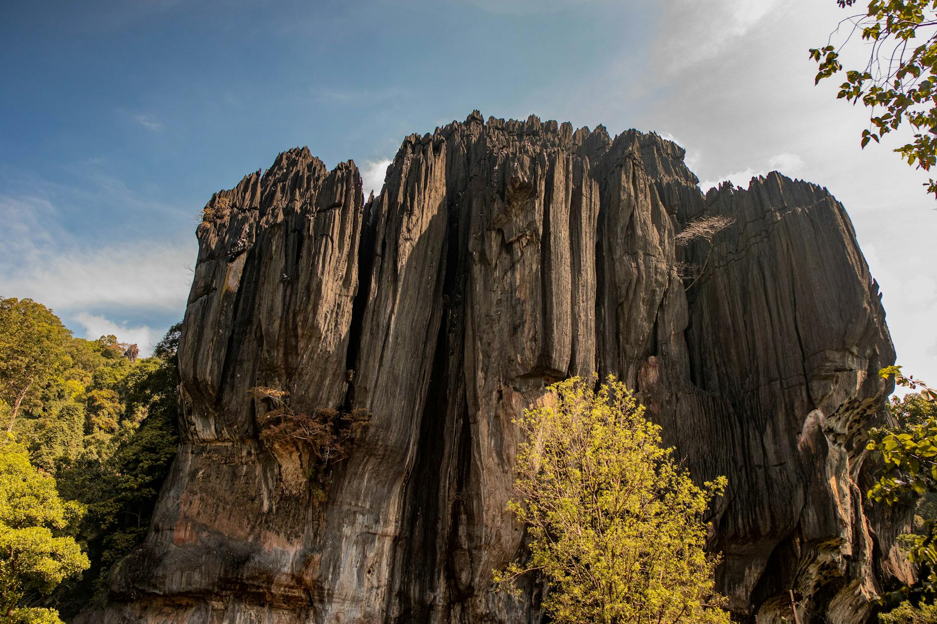 Coolest 7 reasons you should explore the Yana Caves’ intriguing secrets